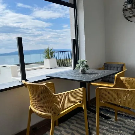 Apartment Dinora